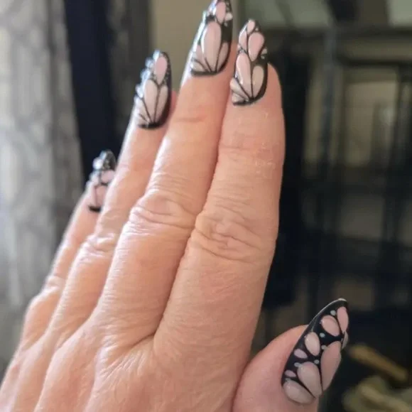 Butterfly Wing Press On Nail 3D Art, 24 pc Medium Sz, Short Almond Reusable NWT - Picture 5 of 11